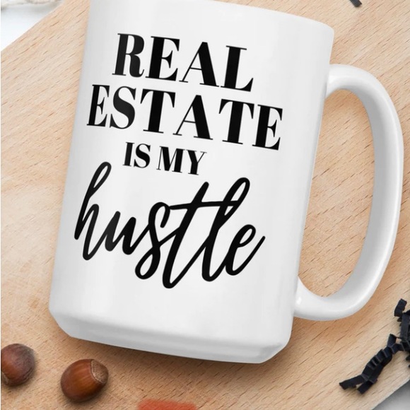 Hello, I am one of the Owners of Cre8tive Concepts Boutique… - Picture 14 of 16